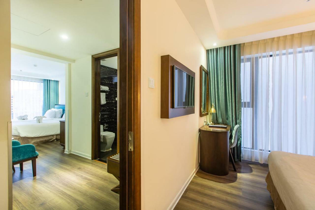Adaline Hotel And Suite Дананг Екстер'єр фото